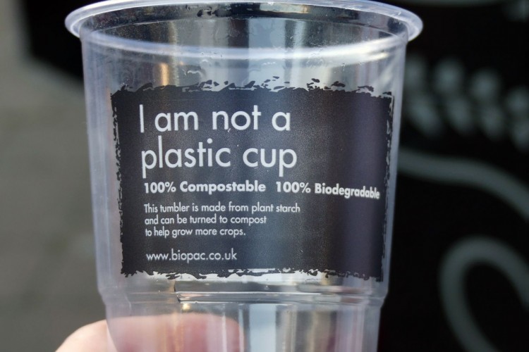 Környezetbarát-e a bioműanyag?