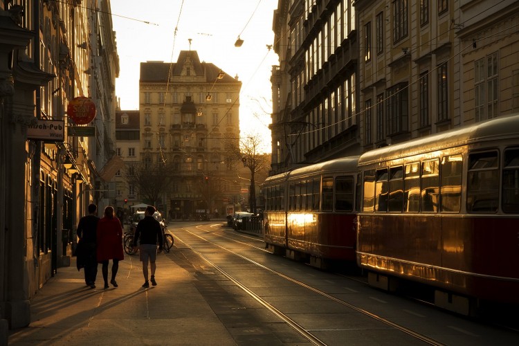 Bécsben egy egész utcát klimatizálnak