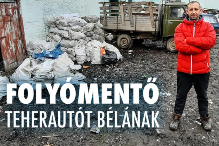 Egy ukrajnai magyar férfi önkéntesen, egyedül takarítja a Tisza felső szakaszát