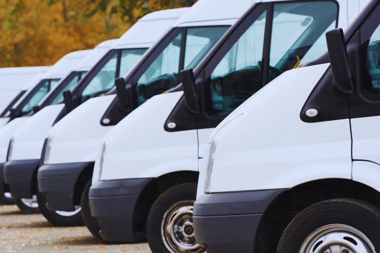 Átfogó jelentés készült az elektromos kishaszongépjárművek európai elterjedésének lehetőségeiről és kihívásairól