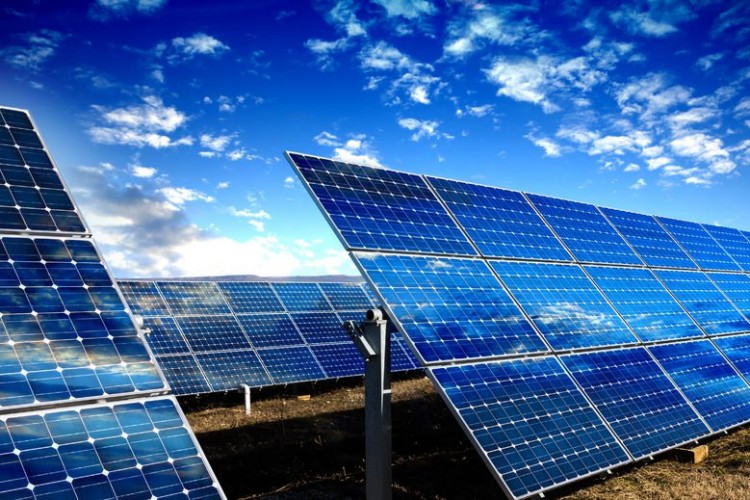 MNNSZ: engedjék szabadjára a napelem-szektort