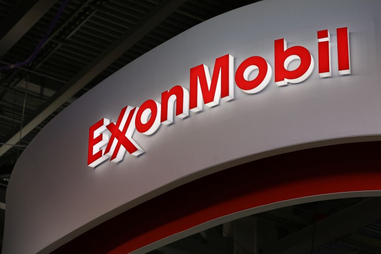 Az ExxonMobil részvényesei a klímaváltozással való szembenézésre kényszerítették a vállalat vezetését