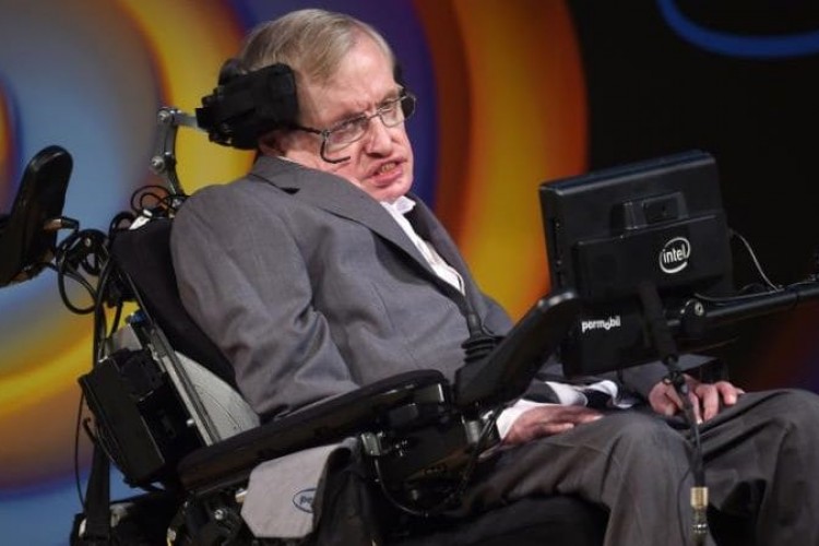 Stephen Hawking a Föld és az emberiség jövőjével kapcsolatos aggodalmairól beszélt