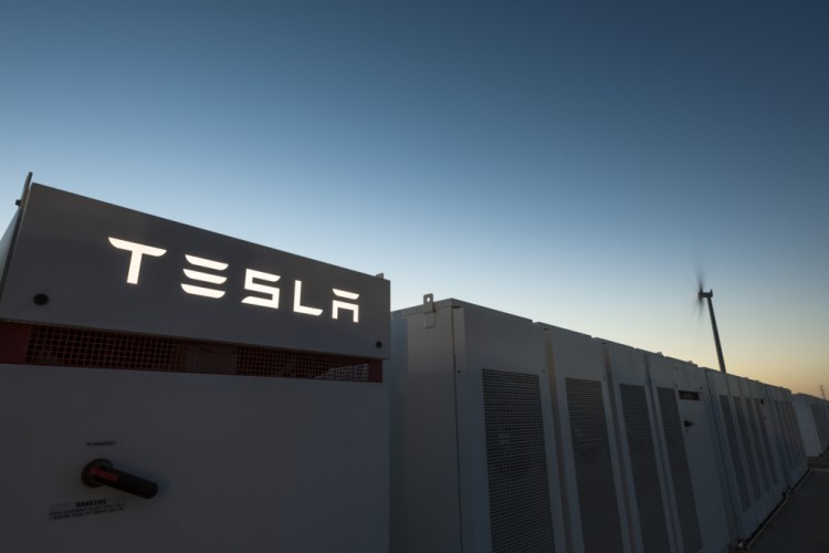 Musk megépítette a világ legnagyobb akkumulátorát